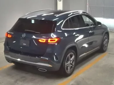 Mercedes-Benz GLA CLASS