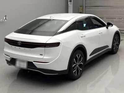 Toyota CROWN CROSSOVER
