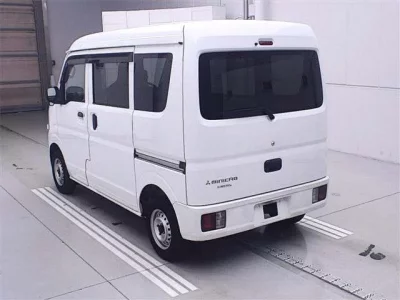 Mitsubishi MINICAB VAN