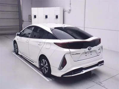 Toyota PRIUS PHV