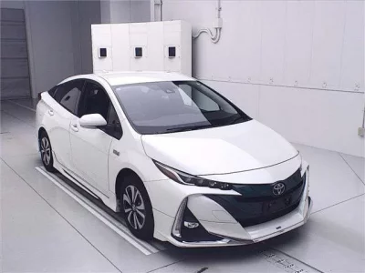 Toyota PRIUS PHV