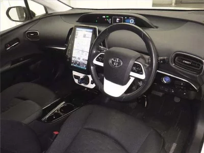 Toyota PRIUS PHV
