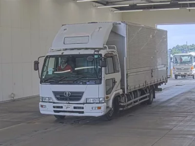Nissan CONDOR