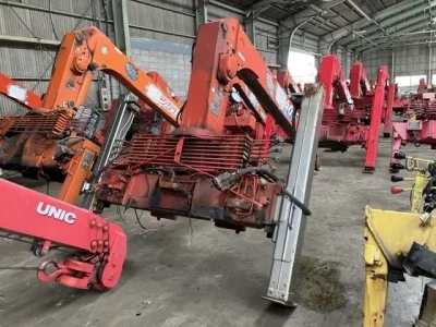 OTHERS UNIC CRANE