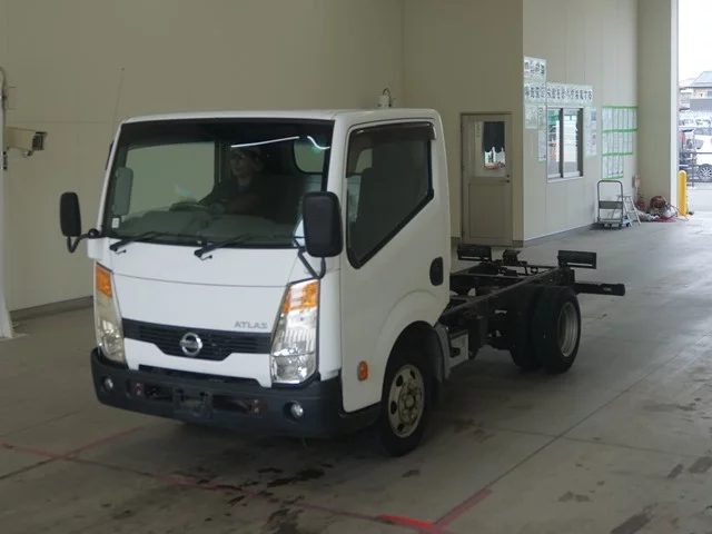 Nissan ATLAS