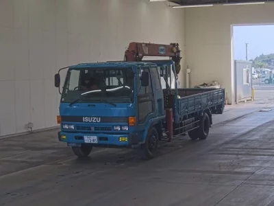 Isuzu FORWARD