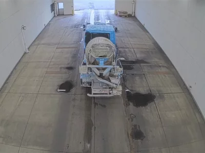 Nissan TRUCK