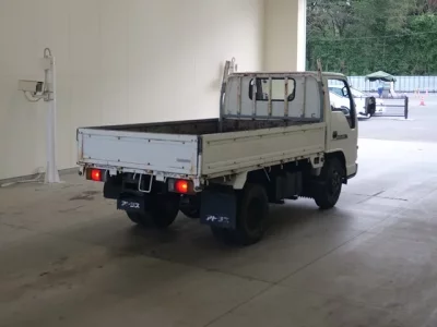 Nissan ATLAS