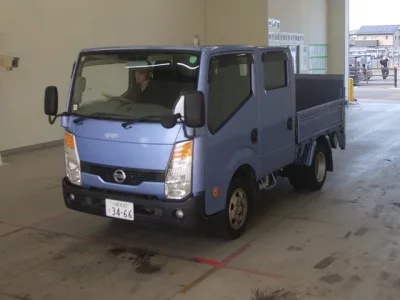 Nissan TRUCK
