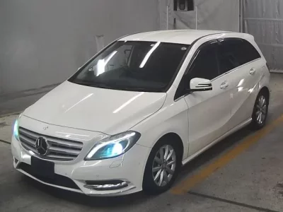 Mercedes-Benz B CLASS