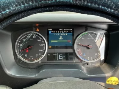 Nissan QUON