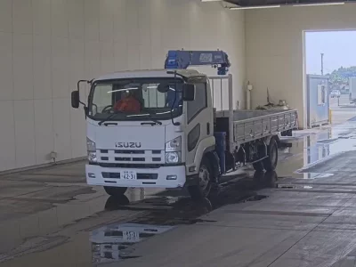 Isuzu FORWARD