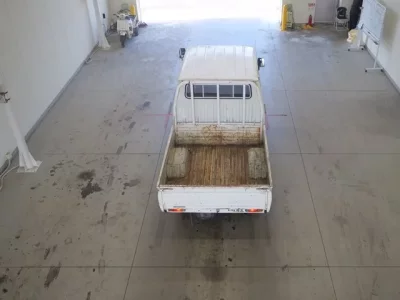 Toyota HIACE TRUCK