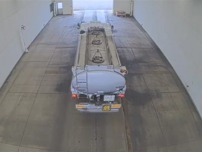 Nissan TRUCK