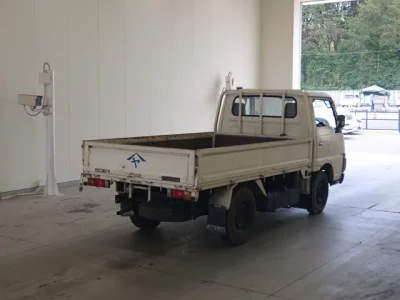 Nissan ATLAS