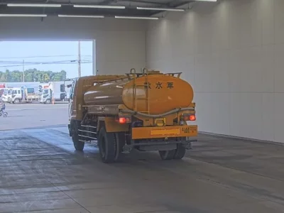 Mitsubishi FUSO FIGHTER