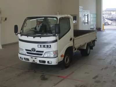 Toyota DYNA