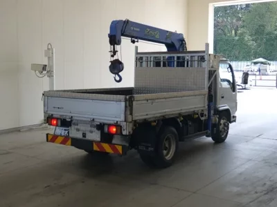 Isuzu TRUCK