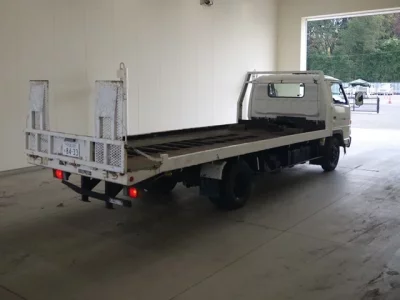 Isuzu TRUCK