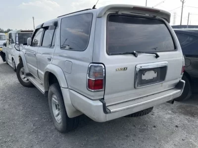 Toyota HILUX SURF