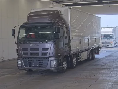 Isuzu TRUCK