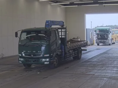 Mitsubishi FUSO FIGHTER