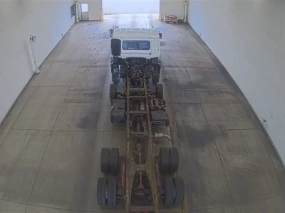 Nissan TRUCK