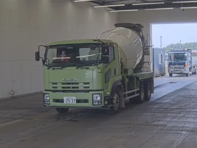 Isuzu FORWARD