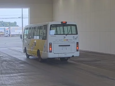 Nissan BUS