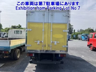 Isuzu ELF