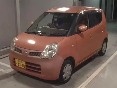 Nissan MOCO