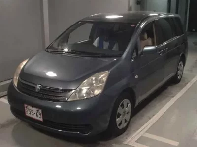 Toyota ISIS