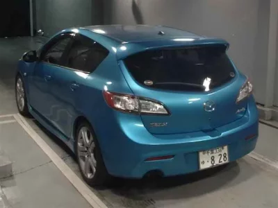 Mazda AXELA