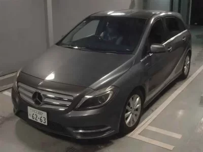Mercedes-Benz B CLASS