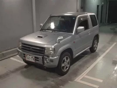 Mitsubishi PAJERO MINI