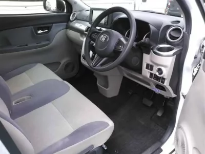 Toyota PIXIS JOY