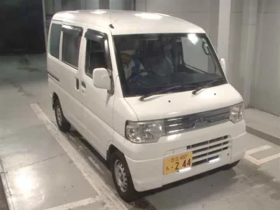 Mitsubishi MINICAB VAN