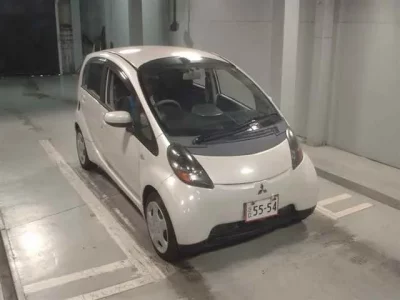Mitsubishi I