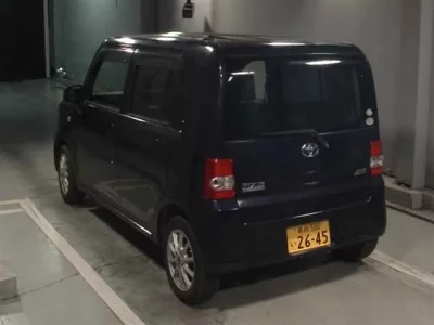 Toyota PIXIS SPACE