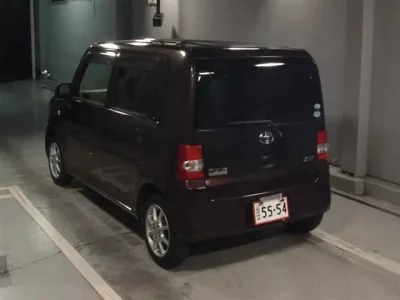 Toyota PIXIS SPACE
