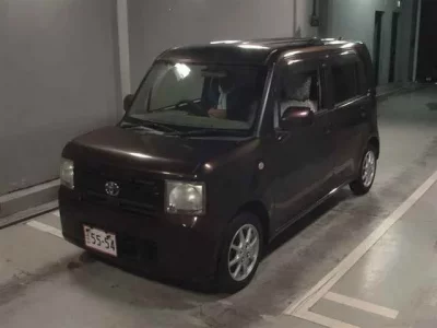Toyota PIXIS SPACE