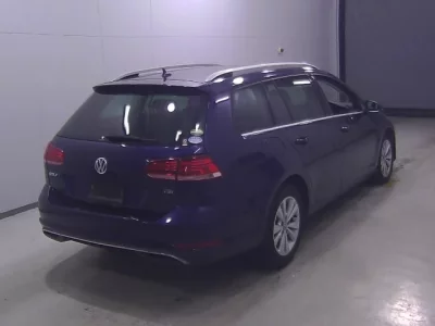 Volkswagen GOLF VARIANT