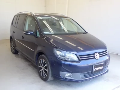 Volkswagen GOLF TOURAN