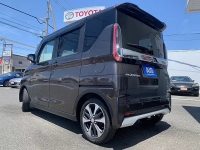 Mitsubishi EK X SPACE