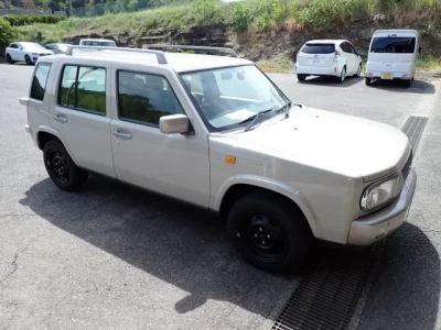 Nissan RASHEEN