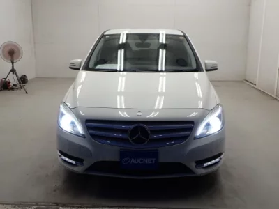 Mercedes-Benz B CLASS