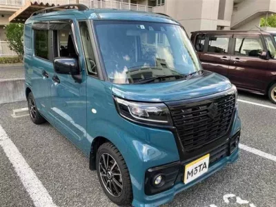 Suzuki SPACIA BASE