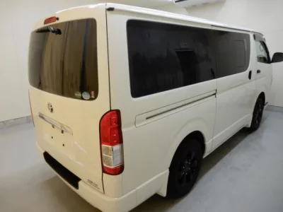 Toyota REGIUS ACE VAN
