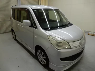 Mitsubishi DELICA D2