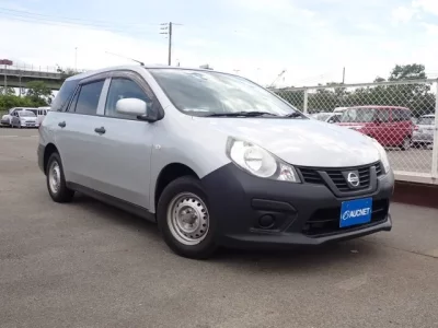 Nissan AD